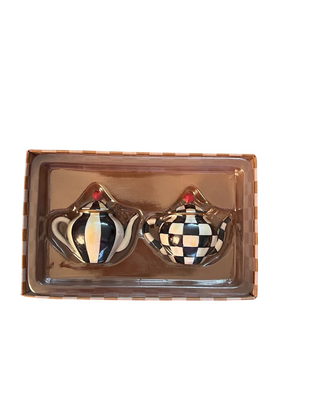 Mackenzie-Childs, new, no longer available, adorable Teapot Magnets. Set of two.